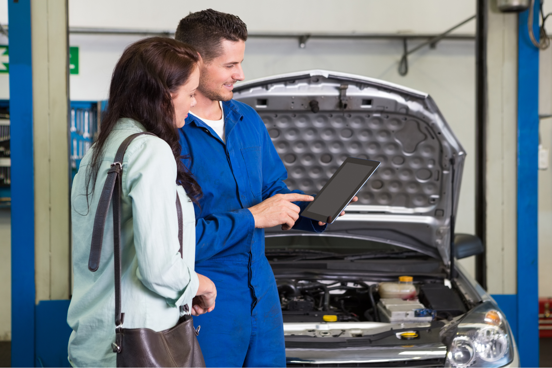 Auto Repair Nightmares: How to Avoid Common Pitfalls and Scams